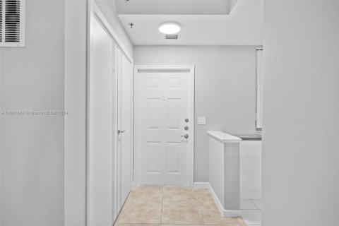 Condo in Aventura, Florida, 2 bedrooms  № 1861288 - photo 4