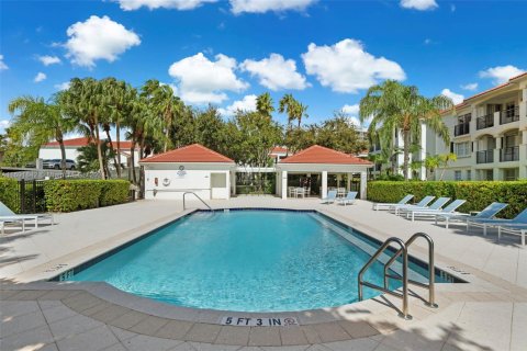 Condo in Aventura, Florida, 2 bedrooms  № 1861288 - photo 25