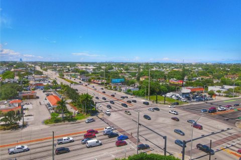 Commercial property in West Park, Florida № 1870041 - photo 4