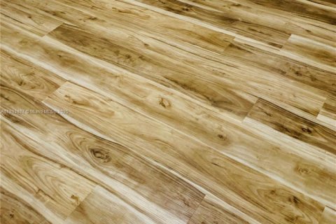 Casa en alquiler en Hallandale Beach, Florida, 1 dormitorio, 251.3 m2 № 1945523 - foto 3