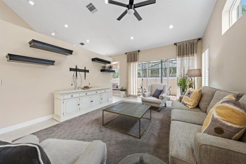 Adosado en venta en West Palm Beach, Florida, 3 dormitorios, 173.36 m2 № 2078704 - foto 7