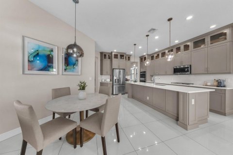 Villa ou maison à vendre à Parkland, Floride: 5 chambres, 426.79 m2 № 2392430 - photo 17