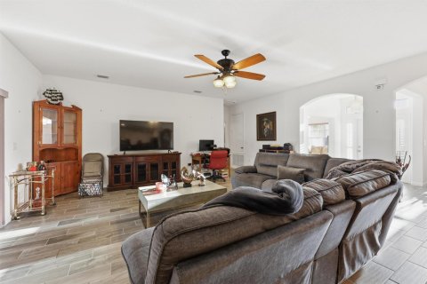 Casa en venta en Port St. Lucie, Florida, 4 dormitorios, 276.85 m2 № 2077874 - foto 22