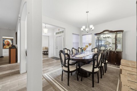 Casa en venta en Port St. Lucie, Florida, 4 dormitorios, 276.85 m2 № 2077874 - foto 25