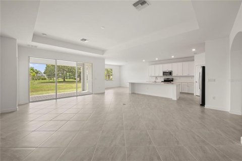House in Punta Gorda, Florida 3 bedrooms, 227.05 sq.m. № 1812454 - photo 19