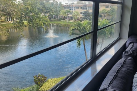 Condominio en venta en Lauderdale Lakes, Florida, 1 dormitorio, 63.55 m2 № 2152761 - foto 6