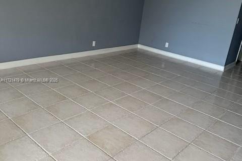 House in West Palm Beach, Florida 2 bedrooms, 116.13 sq.m. № 1710139 - photo 4