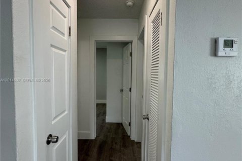 Appartement à louer à Oakland Park, Floride: 2 chambres № 2076514 - photo 12