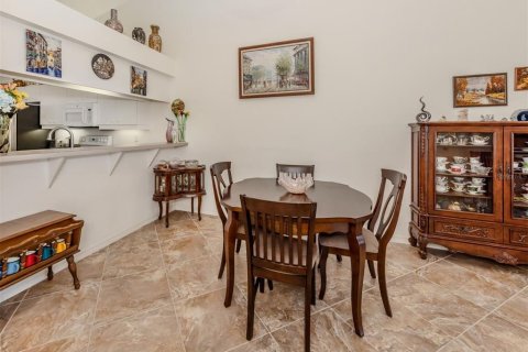 Condo in Venice, Florida, 2 bedrooms  № 1732389 - photo 7