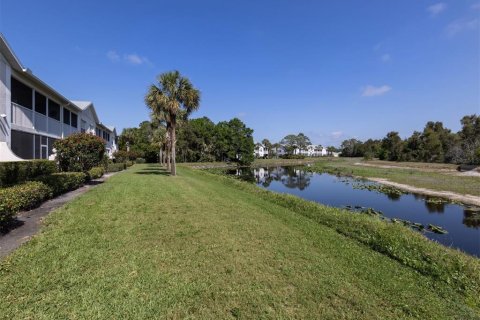Condo in Venice, Florida, 2 bedrooms  № 1732389 - photo 17