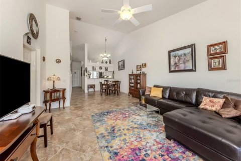 Condo in Venice, Florida, 2 bedrooms  № 1732389 - photo 12