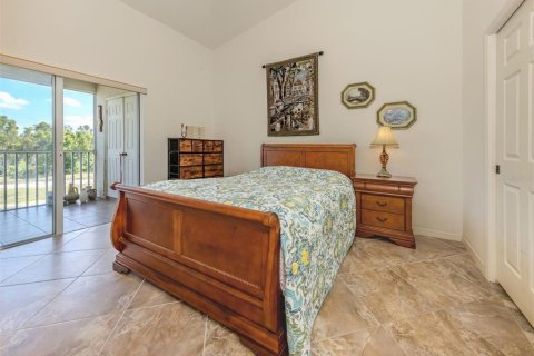 Condo in Venice, Florida, 2 bedrooms  № 1732389 - photo 19