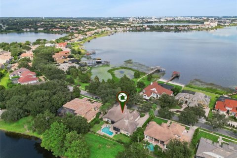 House in Orlando, Florida 6 bedrooms, 483.09 sq.m. № 2396731 - photo 4