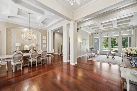 House in Orlando, Florida 6 bedrooms, 483.09 sq.m. № 2396731 - photo 14