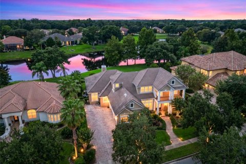 House in Orlando, Florida 6 bedrooms, 483.09 sq.m. № 2396731 - photo 3
