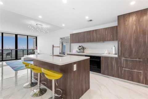 Condo in Miami, Florida, 1 bedroom  № 1863655 - photo 21