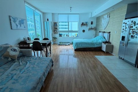 Condominio en alquiler en Miami, Florida, 55.18 m2 № 1993788 - foto 7