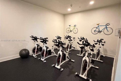 Condominio en alquiler en Miami, Florida, 55.18 m2 № 1993788 - foto 20