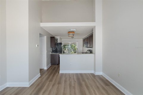 Copropriété à vendre à New Port Richey, Floride: 2 chambres, 95.22 m2 № 2111452 - photo 7