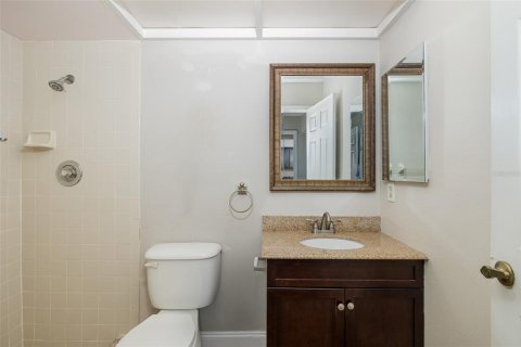 Copropriété à vendre à New Port Richey, Floride: 2 chambres, 95.22 m2 № 2111452 - photo 17