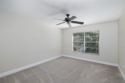 Copropriété à vendre à New Port Richey, Floride: 2 chambres, 95.22 m2 № 2111452 - photo 19