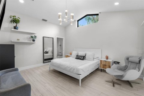 Casa en alquiler en Tampa, Florida, 4 dormitorios, 165.64 m2 № 1879965 - foto 18