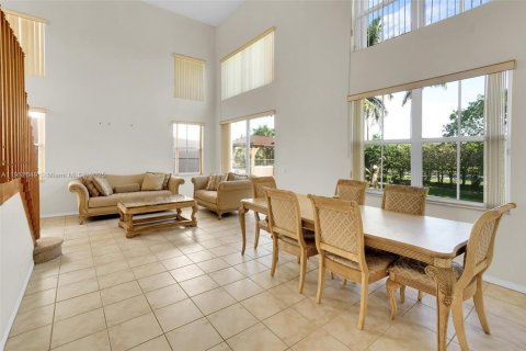 Casa en venta en Miramar, Florida, 4 dormitorios, 201.04 m2 № 1968358 - foto 11