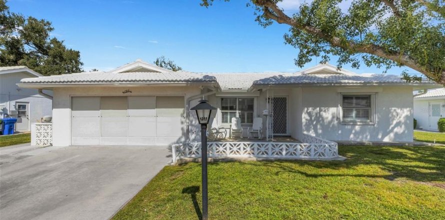 Villa ou maison à Bradenton, Floride 2 chambres, 161.65 m2 № 2437289