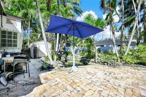 Terreno en venta en Miami, Florida, 2 dormitorios, 140.65 m2 № 2040367 - foto 19