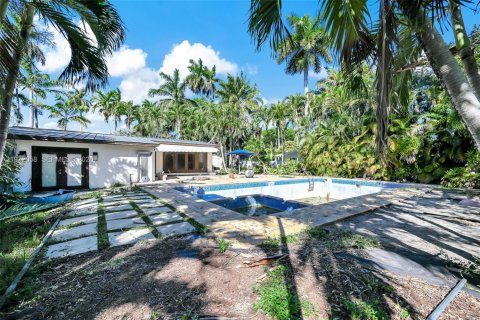 Terreno en venta en Miami, Florida, 2 dormitorios, 140.65 m2 № 2040367 - foto 16