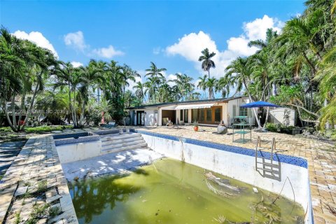 Terreno en venta en Miami, Florida, 2 dormitorios, 140.65 m2 № 2040367 - foto 17