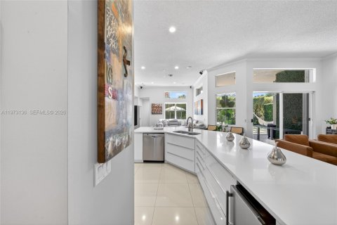 Casa en venta en Weston, Florida, 5 dormitorios, 283.44 m2 № 2176651 - foto 16