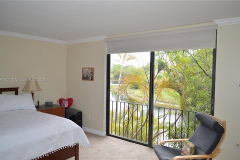 Touwnhouse à vendre à Doral, Floride: 2 chambres, 157.93 m2 № 2171077 - photo 28