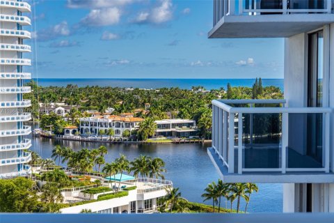 Condo in Aventura, Florida, 2 bedrooms  № 2025900 - photo 3