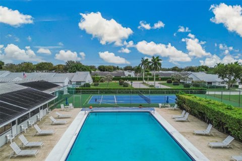Condominio en venta en Boynton Beach, Florida, 1 dormitorio, 58.44 m2 № 2010335 - foto 6