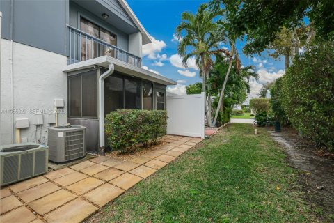 Condominio en venta en Boynton Beach, Florida, 1 dormitorio, 58.44 m2 № 2010335 - foto 5