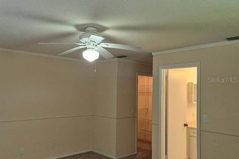 House in Ormond Beach, Florida 3 bedrooms, 175.21 sq.m. № 2205557 - photo 9