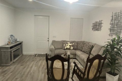 Casa en alquiler en LaBelle, Florida, 3 dormitorios, 113.34 m2 № 1784886 - foto 6