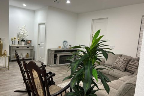 Casa en alquiler en LaBelle, Florida, 3 dormitorios, 113.34 m2 № 1784886 - foto 4