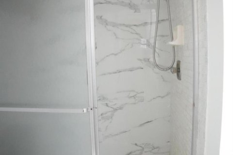 Condo in Lake Worth, Florida, 2 bedrooms № 2261233 - photo 28