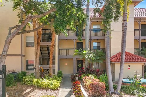 Condo in Clearwater, Florida, 2 bedrooms № 2100260 - photo 8