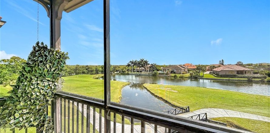 Condo in Clearwater, Florida, 2 bedrooms № 2100260