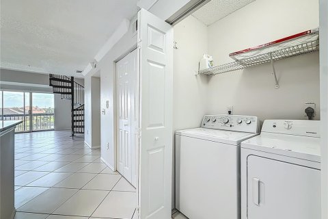 Condo in Clearwater, Florida, 2 bedrooms № 2100260 - photo 22