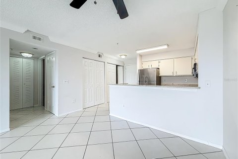 Condo in Clearwater, Florida, 2 bedrooms № 2100260 - photo 21