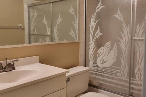 Condo in Sarasota, Florida, 2 bedrooms  № 2208406 - photo 20