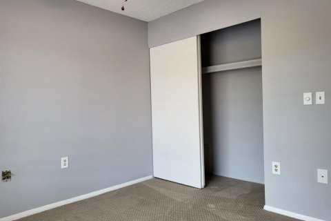 Condo in Sarasota, Florida, 2 bedrooms  № 2208406 - photo 23