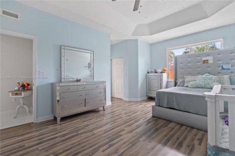 House in Homestead, Florida 4 bedrooms, 182.74 sq.m. № 1844075 - photo 18
