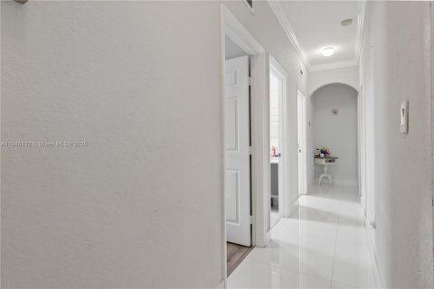House in Homestead, Florida 4 bedrooms, 182.74 sq.m. № 1844075 - photo 16