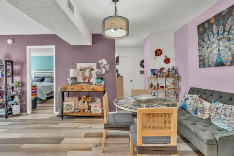 Copropriété à vendre à Lauderhill, Floride: 2 chambres, 90.3 m2 № 2252006 - photo 22
