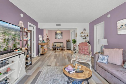 Copropriété à vendre à Lauderhill, Floride: 2 chambres, 90.3 m2 № 2252006 - photo 25